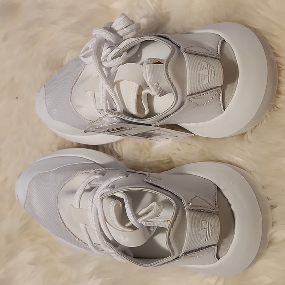 ADIDAS Tubular Entrap - Picture 4 of 5